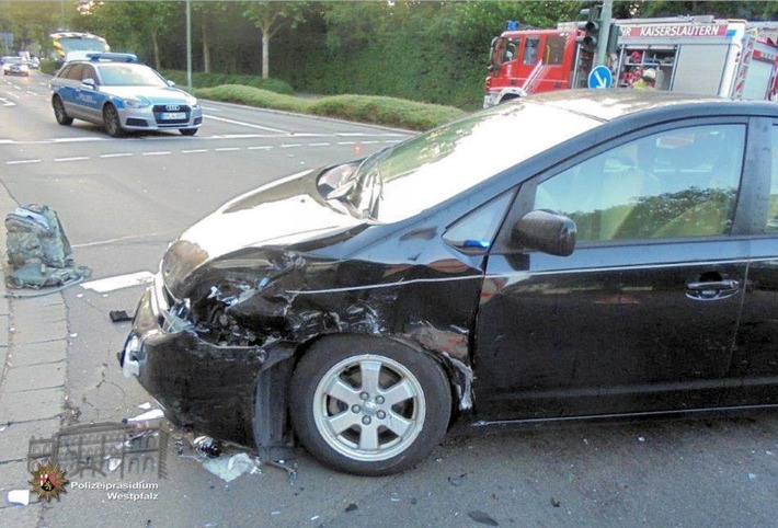 POL-PPWP: Ampel ausgeschaltet - Vorfahrt missachtet