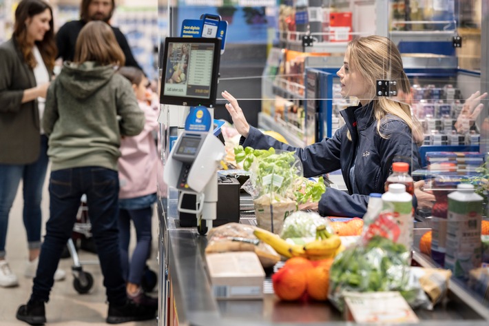 Lidl Schweiz: 1
