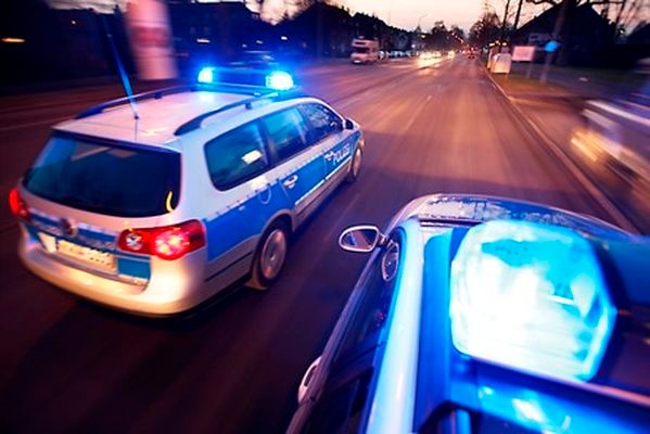 POL-REK: 180514-5: Randalierer attackierten Polizisten - Hürth