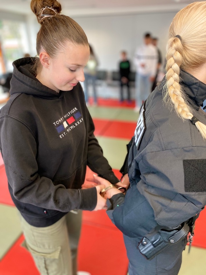 POL-WL: Zukunftstag bei der Polizei