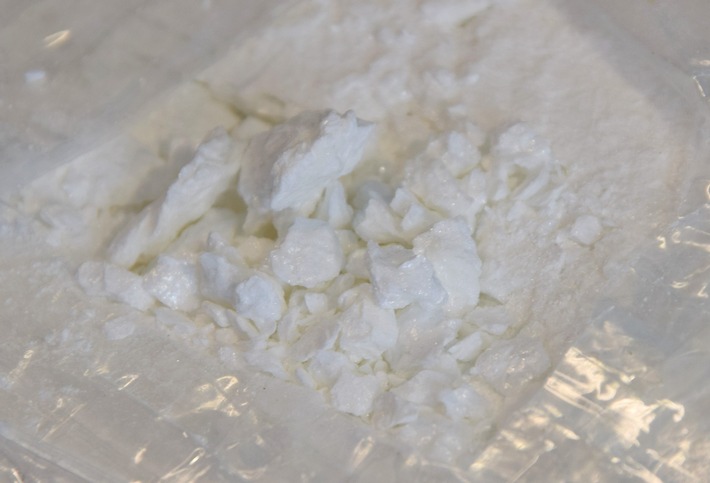 ZOLL-M: Zwei Kilogramm Kokain im Kofferraum