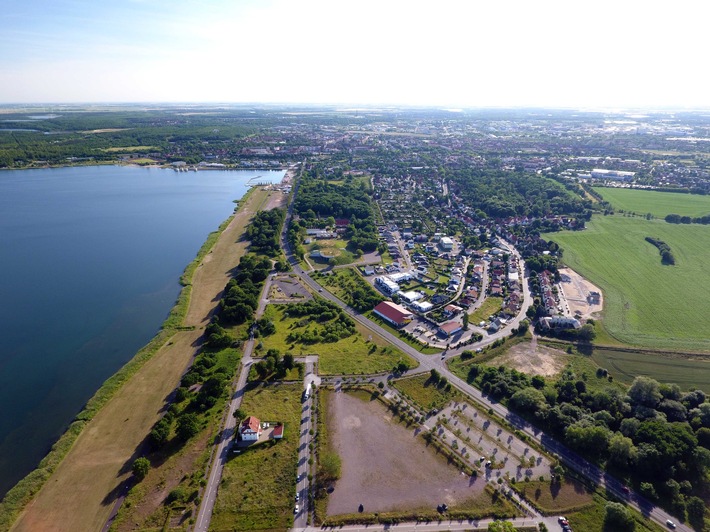 ZDF-Reportagereihe "Mein Land, Dein Land" startet in Bitterfeld (FOTO)