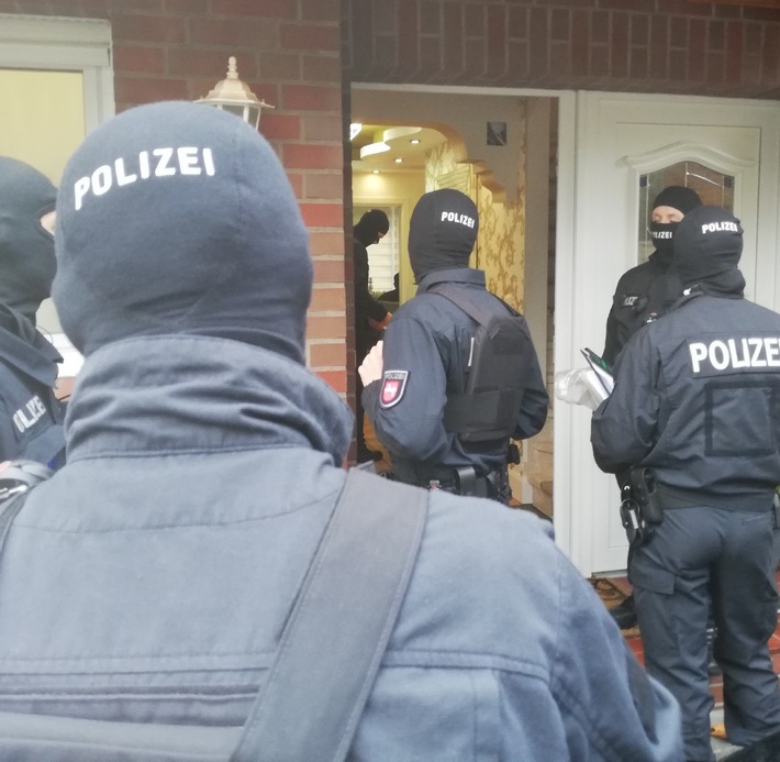 POL-OLD: Sonderkommission Clan der Polizeidirektion Oldenburg gelingt Schlag gegen Drogendealer +++ Erfolgreiche Ermittlungen im Bereich der Clankriminalität