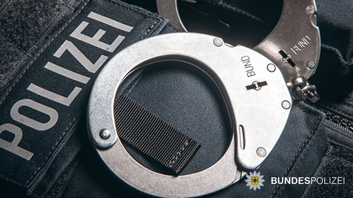 Bundespolizeidirektion München: Bedrohung am S-Bahn Haltepunkt / Polizeieinsatz am Haltepunkt Hirschgarten