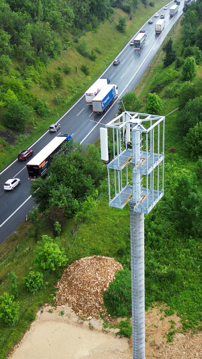 Telekom beseitigt Funkloch an der Hienbergauffahrt