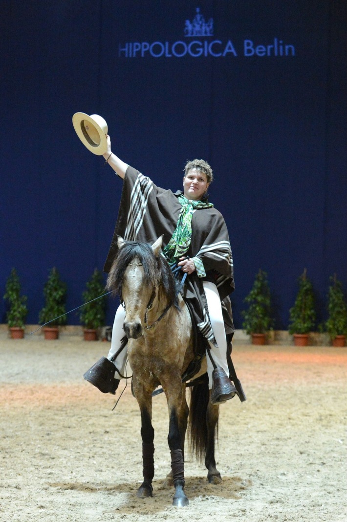 Pferdesportevent HIPPOLOGICA zeigt 17 Pferderassen - Eleganter "Italiener" zum ersten Mal in Berlin dabei (FOTO)