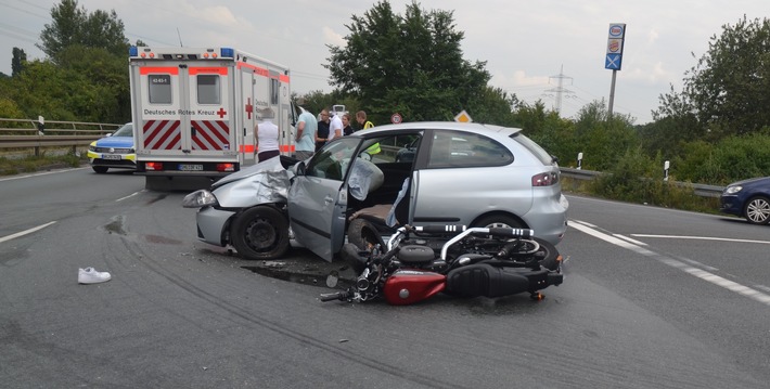 POL-NI: Schwerer Verkehrsunfall auf der B442- Einmündung BAB A2