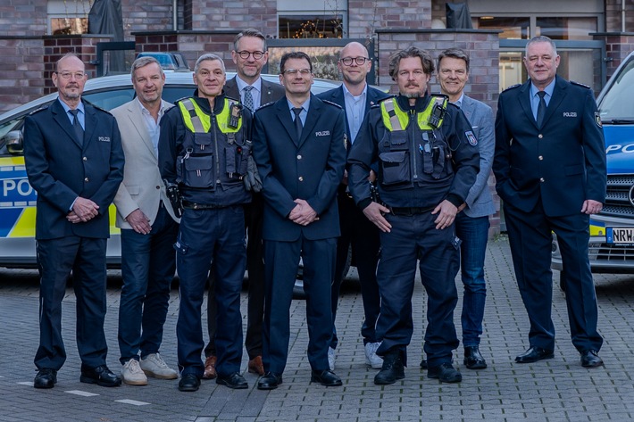 POL-WES: Dinslaken- Kreispolizeibehörde Wesel stärkt Bezirksdienst der Polizeiwache Ost