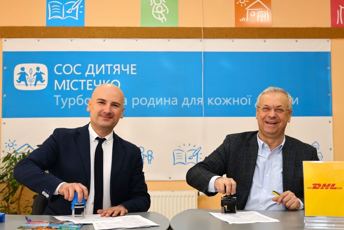PM: DHL Group startet GoTeach-Programm für Jugendliche in der Ukraine / PR: DHL Group starts GoTeach program in Ukraine