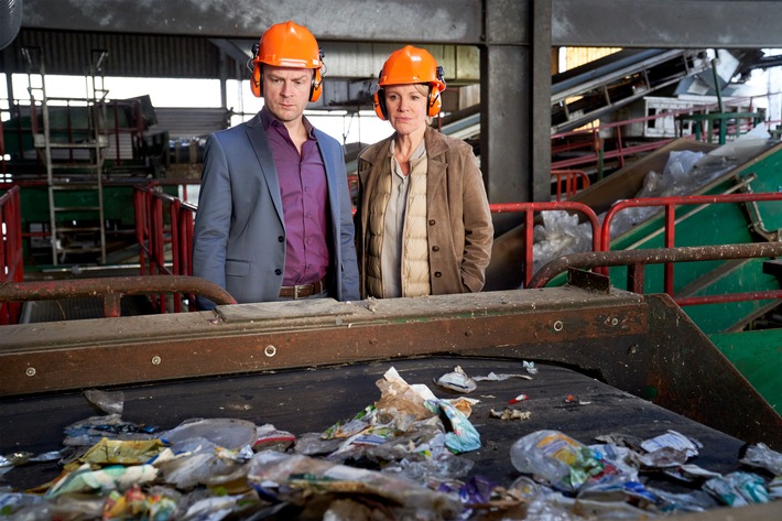 ZDF-Krimi &quot;Marie Brand und der entsorgte Mann&quot; führt in üble Recycling-Szene