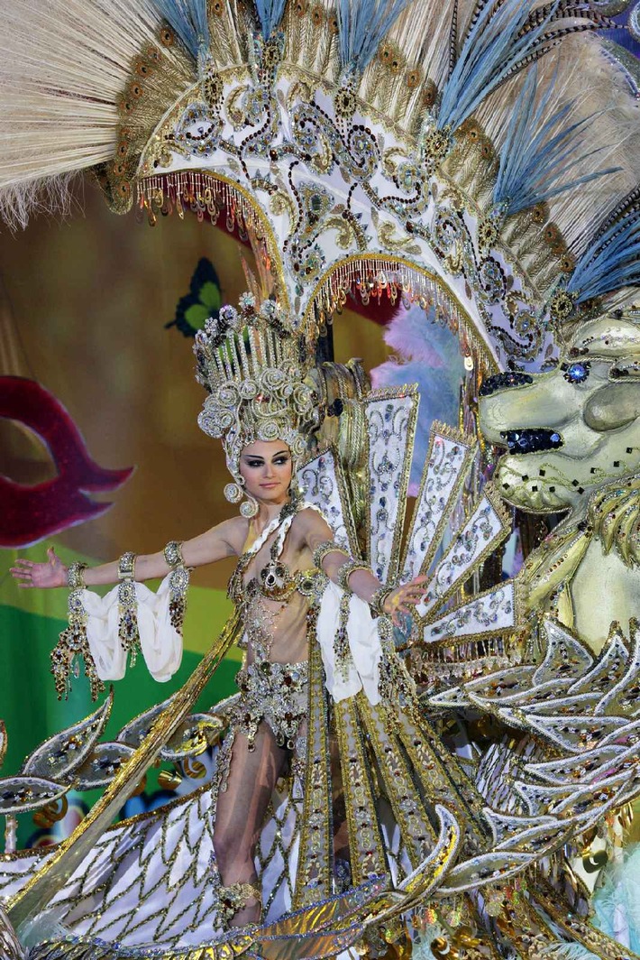 Samba, Salsa und heiße Rhythmen auf Teneriffa / Mit alltours und byebye Last Minute zum zweitgrößten Karneval der Welt (BILD)