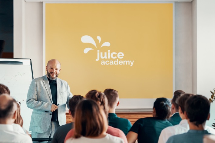 Aktuelle Pressemitteilung: Die Juice Academy erweitert das Schulungsprogramm und bietet E-Mobility-Know-how auf allen Ebenen