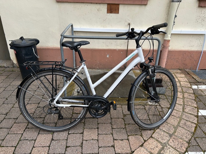 POL-PDLU: Speyer- Alkoholisierter Fahrradfahrer begeht Ladendiebstahl