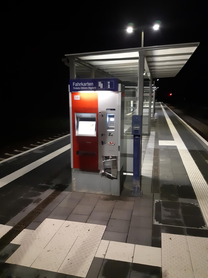 BPOL-H: Zeugenaufruf: Automatenaufbruch am Bahnhof in Rötgesbüttel, Landkreis Gifhorn