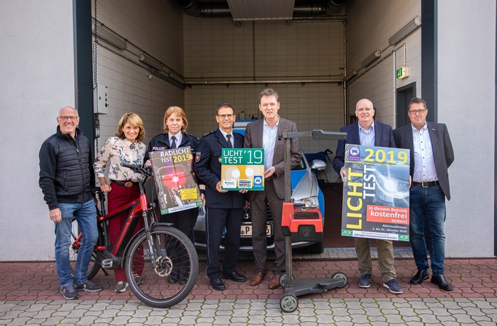 POL-EL: Lingen- Kostenloser Lichttest für Rad- und Autofahrer
