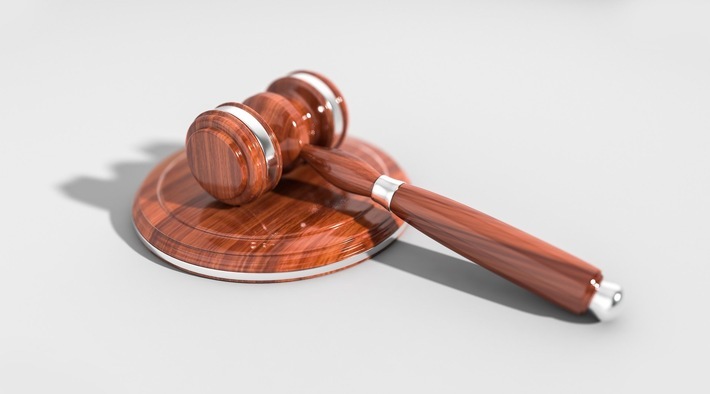 Hammer-Blitzer Urteil in Hessen / Messungen rechtswidrig, Coduka GmbH. Weiterer Text über ots und www.presseportal.de/nr/113055 / Die Verwendung dieses Bildes ist für redaktionelle Zwecke honorarfrei. Veröffentlichung bitte unter Quellenangabe: "obs/CODUKA GmbH/k.A."