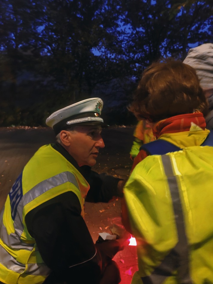 POL-RE: Kreis Recklinghausen/Bottrop: Sicherheit durch Sichtbarkeit - Polizei gibt Schülern Tipps für die dunkle Jahreszeit