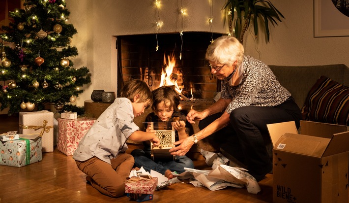 Nachhaltigkeit grosses Thema bei Familien:  Es summt unter dem Weihnachtsbaum