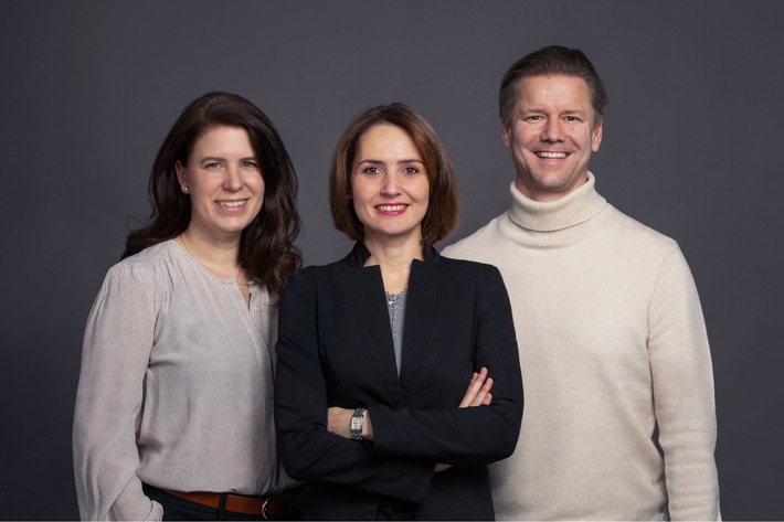 Daten trifft Klassik: Heringer unterstützt Kölner Kammerorchester - Weihnachtskonzert als kulturelles Signal