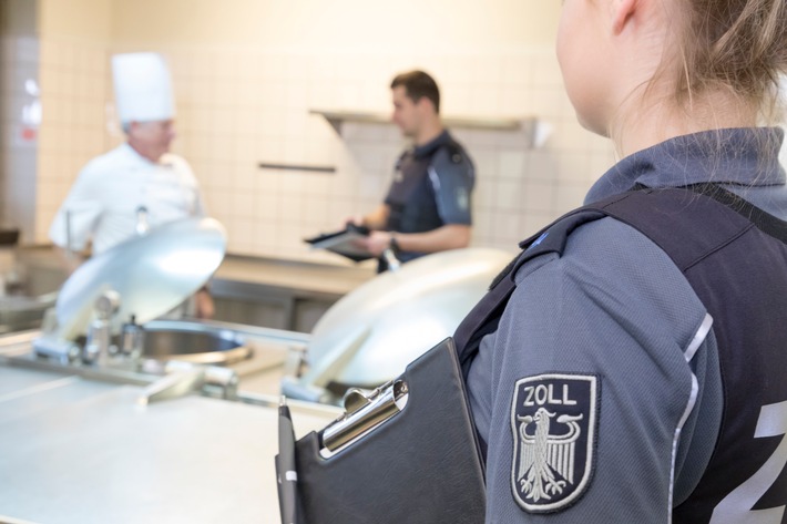 HZA-SW: Oberfränkische Restaurantkette verursacht 100.000 Euro Schaden