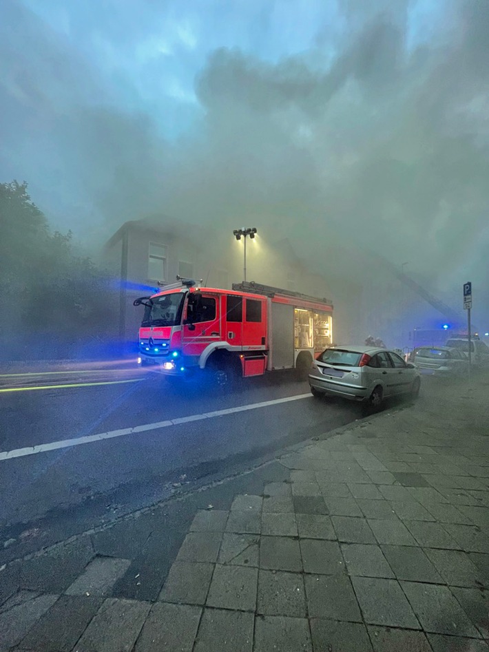 POL-ME: 57-Jähriger verstirbt nach Wohnungsbrand - Hilden- 2208006