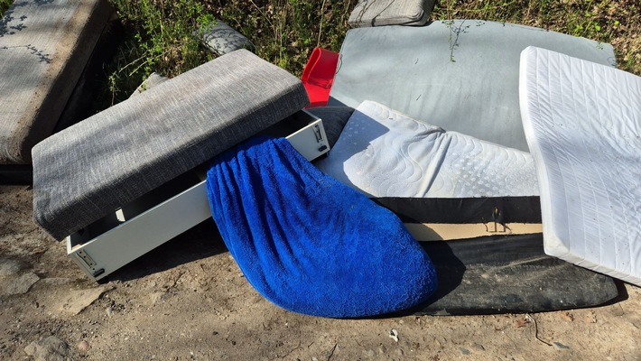 POL-NMS: 20260424-3-PDNMS-Illegale Müllentsorgungen in Felm und Altenholz