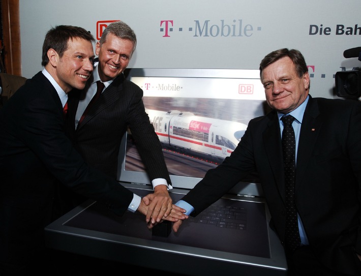 www.im ICE: Deutsche Bahn und T-Mobile starten drahtlosen Internetzugang im ICE und Bahnhof