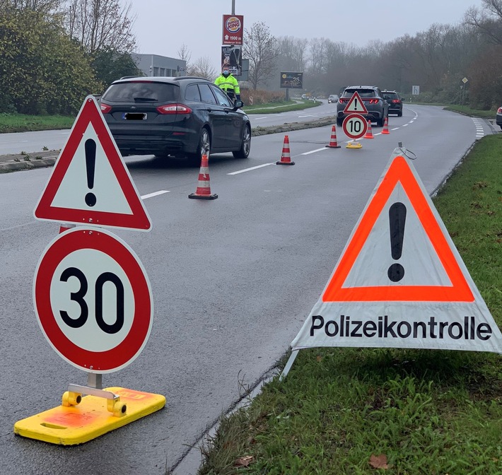 POL-WHV: Verkehrskontrollen in Wilhelmshaven - 21 Verwarnungen (mit Foto)