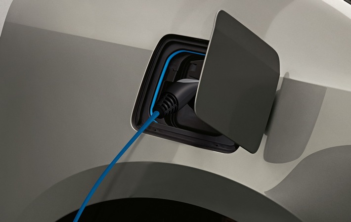 SGL Carbon / Press Release: SGL Carbon receives contract for battery enclosure from BMW Group