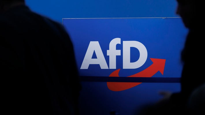 +++ Achtung Sperrfrist (Print, Radio und Online): Donnerstag 13.11.2025, 05.00 Uhr +++ARD-DeutschlandTREND extra: Enttäuschung über Regierungspolitik stärkt AfD am meisten