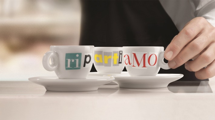 RipARTiAMO: Zur Feier der Wiedereröffnung lädt illy auf einen Kaffee ein - serviert in der neuen Designertasse von Matteo Attruia