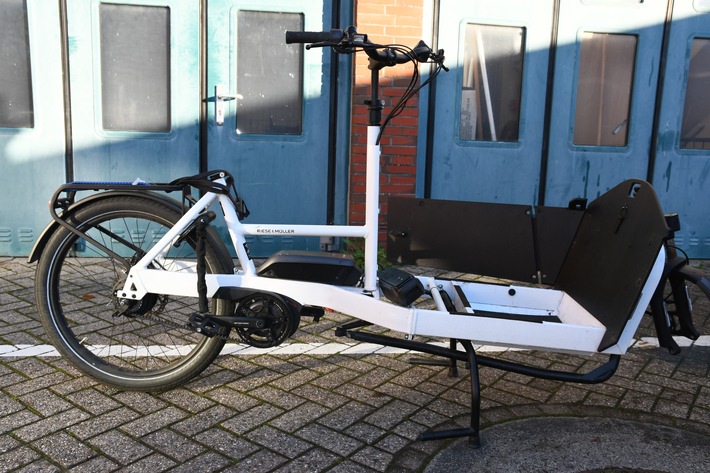 POL-DEL: Landkreis Wesermarsch: Eigentümer eines hochwertigen Lastenfahrrades gesucht