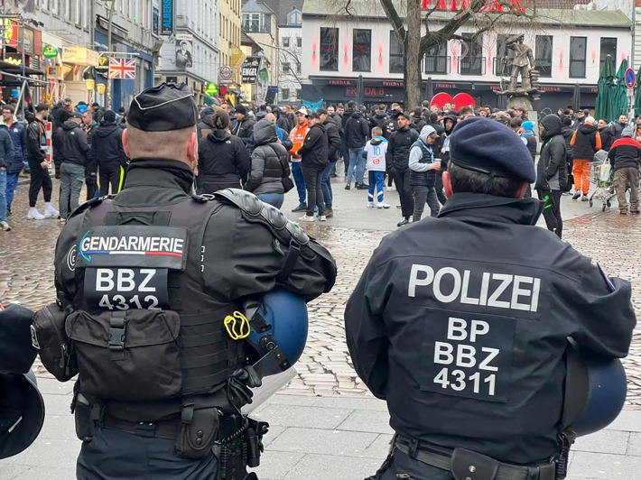 BPOL-HH: 1/2: Anreisephase: Europa League in Hamburg - Einsatz der Bundespolizei zur Fußball-Begegnung FK Schachtar Donezk - Olympique Marseille