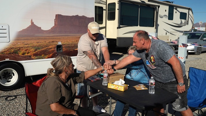 Neue Folge "Bella Italia - Camping auf Deutsch": von Italien in die USA