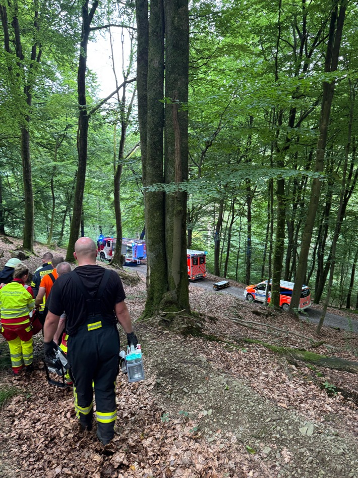 FW-EN: Tragehilfe für den Rettungsdienst