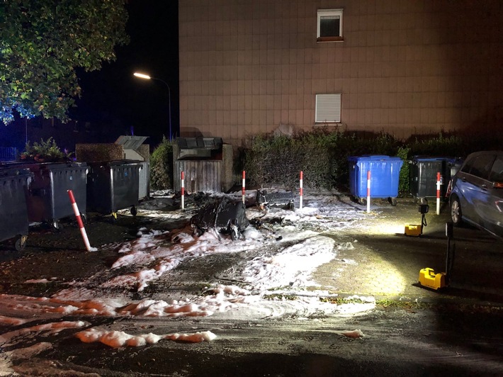 POL-AC: Brennende Mülltonnen in Eschweiler - Kripo ermittelt wegen Brandstiftung