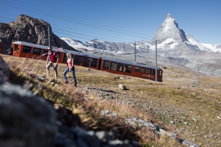 Bahnen der BVZ Gruppe integrieren Swisspass und chinesische Plattformen Alipay und WeChat Pay als Bezahloptionen