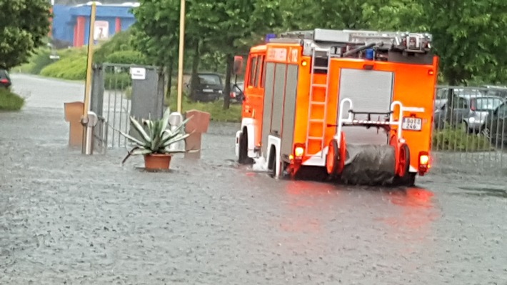 FW-BOT: Bottrop Folgemeldung Unwetter Stadtgebiet Bottrop