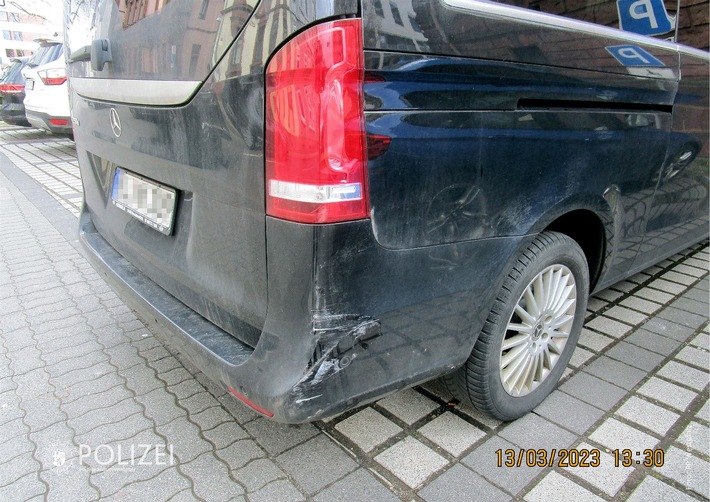 POL-PPWP: Wer hat den Mercedes-Transporter gerammt?