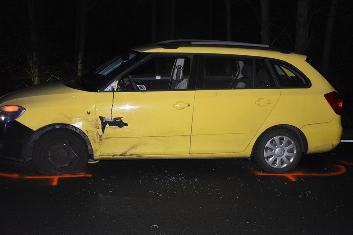 POL-HF: Zusammenstoß mit Gegenverkehr- Skoda-Fahrerin verletzt