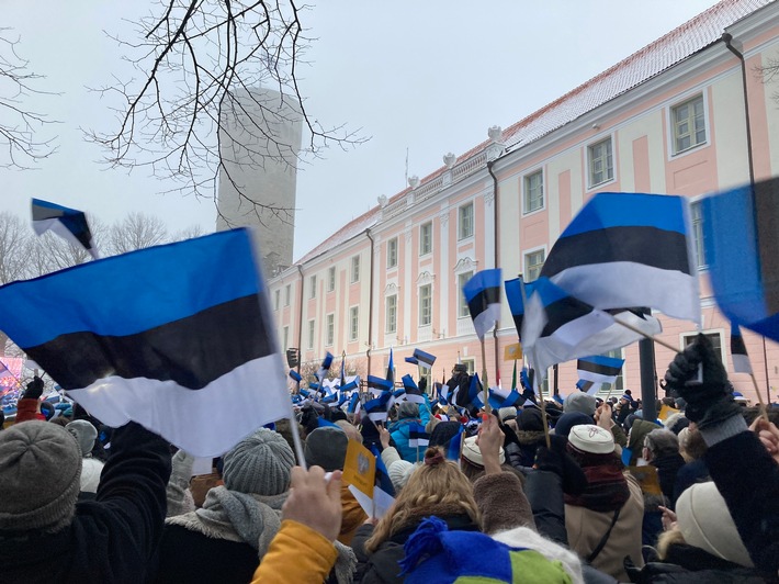 Social accountability is crucial to reviving European democracy, says new report