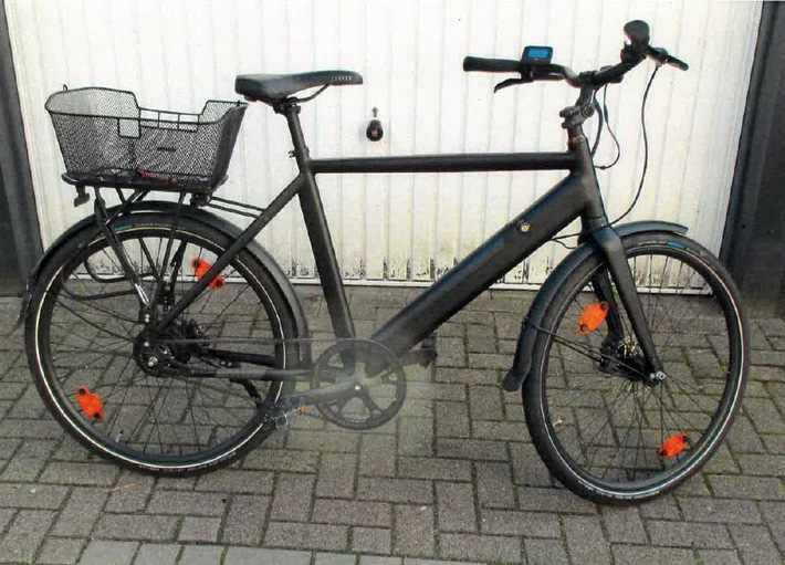 POL-STD: Buxtehuder Ermittler suchen E-Bike-Fahrradeigentümer