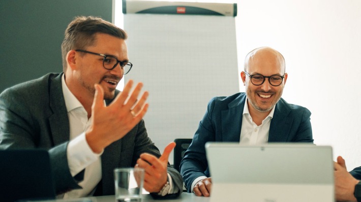 Dr. Jan-Philipp Prote und Stefan Dany / Weiterer Text über ots und www.presseportal.de/nr/171483 / Die Verwendung dieses Bildes für redaktionelle Zwecke ist unter Beachtung aller mitgeteilten Nutzungsbedingungen zulässig und dann auch honorarfrei. Veröffentlichung ausschließlich mit Bildrechte-Hinweis. Dr. Jan-Philipp Prote und Stefan Dany / Weiterer Text über ots und www.presseportal.de/nr/171483 / Die Verwendung dieses Bildes für redaktionelle Zwecke ist unter Beachtung aller mitgeteilten Nutzungsbedingungen zulässig und dann auch honorarfrei. Veröffentlichung ausschließlich mit Bildrechte-Hinweis.