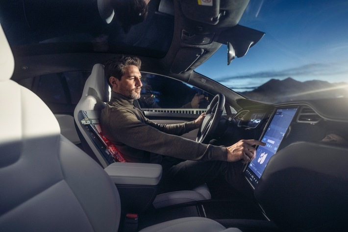 Press release: IAA Mobility 2021: Brose software connects all features inside the car