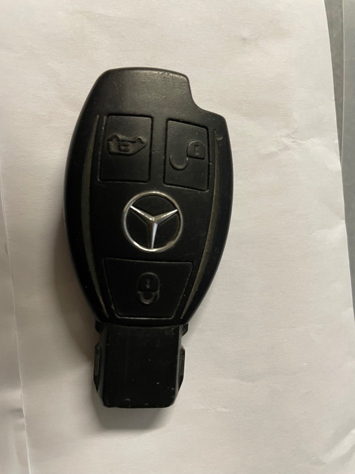 POL-SO: Mutmaßlicher Autodieb festgenommen - Eigentümer von Kfz-Schlüssel gesucht