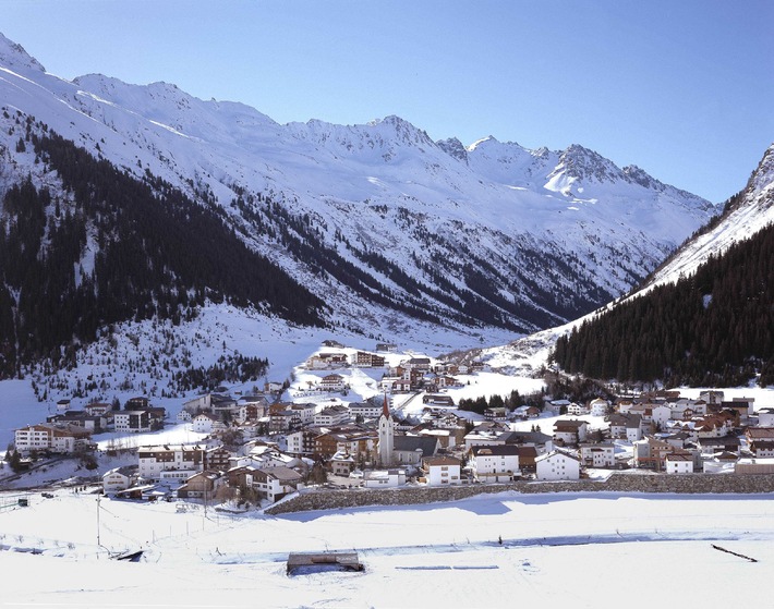 Begegnungen am Berg - Alpinarium Galtür erörtert künftigen Umgang mit Restrisiko im alpinen Raum