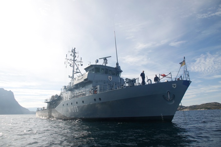 Drei Monate Einsatz in Nord- und Ostsee: Minenjagdboot "Homburg" kommt nach Hause