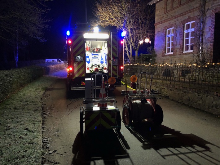 POL-ME: Gasofen löst Feuerwehreinsatz aus - Heiligenhaus - 2112103