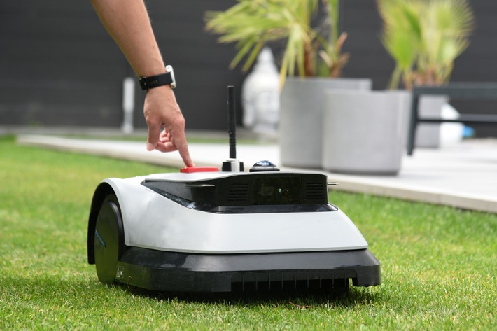 TÜV SÜD erklärt, worauf es bei Mährobotern wirklich ankommt