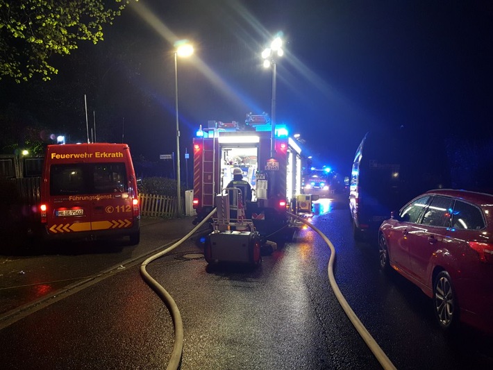 FW-Erkrath: Wohnungsbrand an der Dörpfeldstraße - Rauchmelder verhindert Schlimmeres.